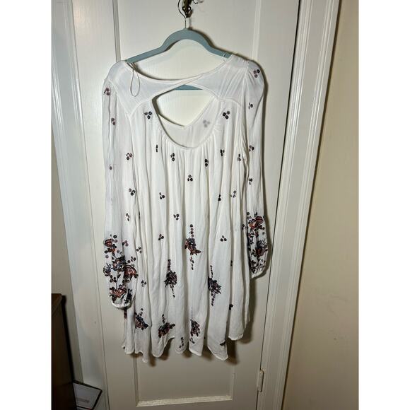 Free People Boho Flowy Bell Sleeve Dress - Picture 7 of 11